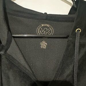 Michael Kors Women’s Black Velour Hoodie Size Large